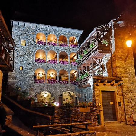 Dimora Storica Casa Vanni Villadossola Bagian luar foto