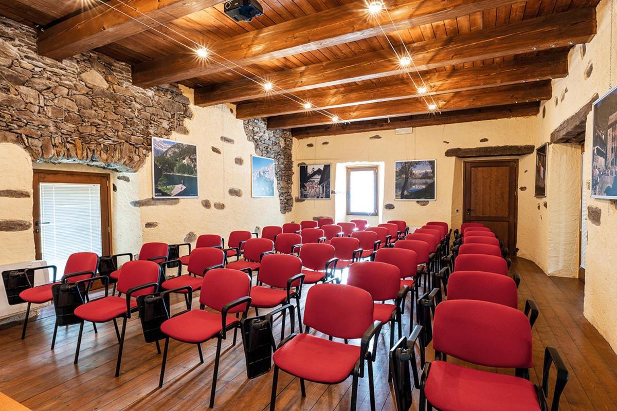 Dimora Storica Casa Vanni Villadossola Bagian luar foto