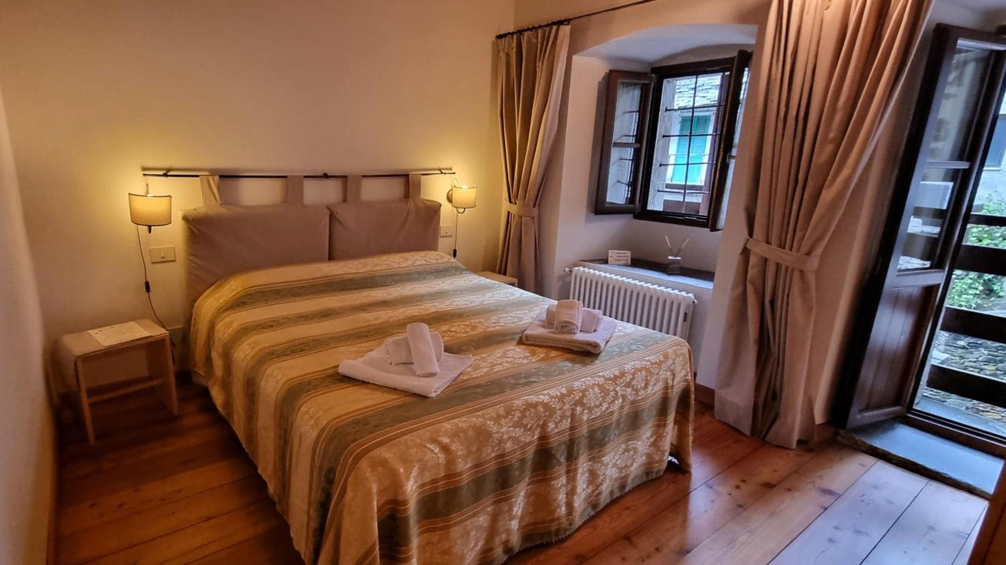 Dimora Storica Casa Vanni Villadossola Bagian luar foto