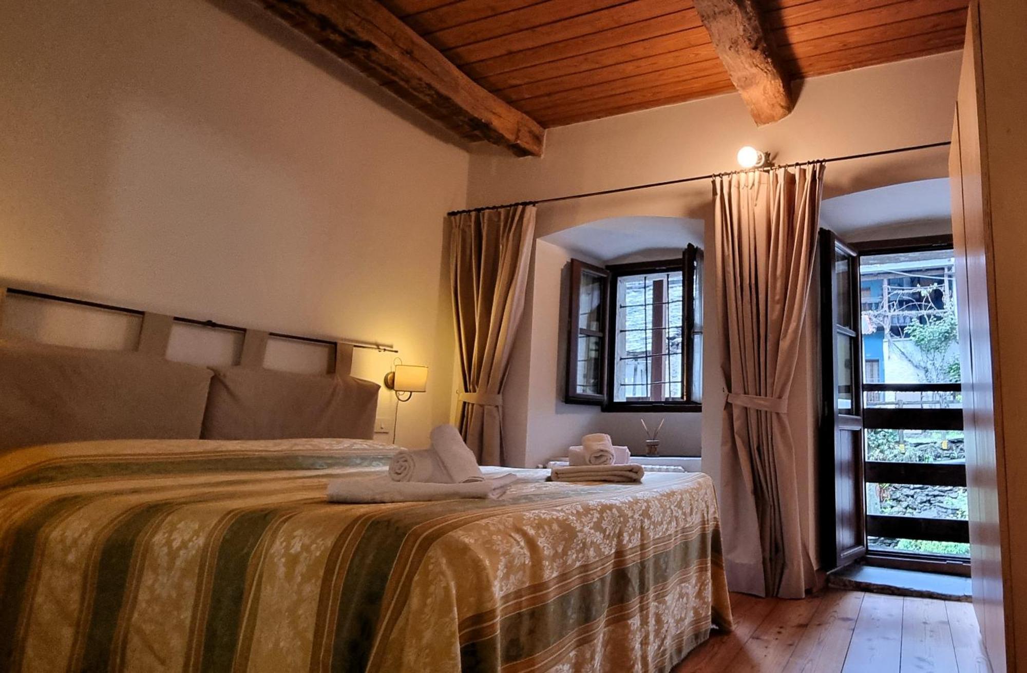Dimora Storica Casa Vanni Villadossola Bagian luar foto