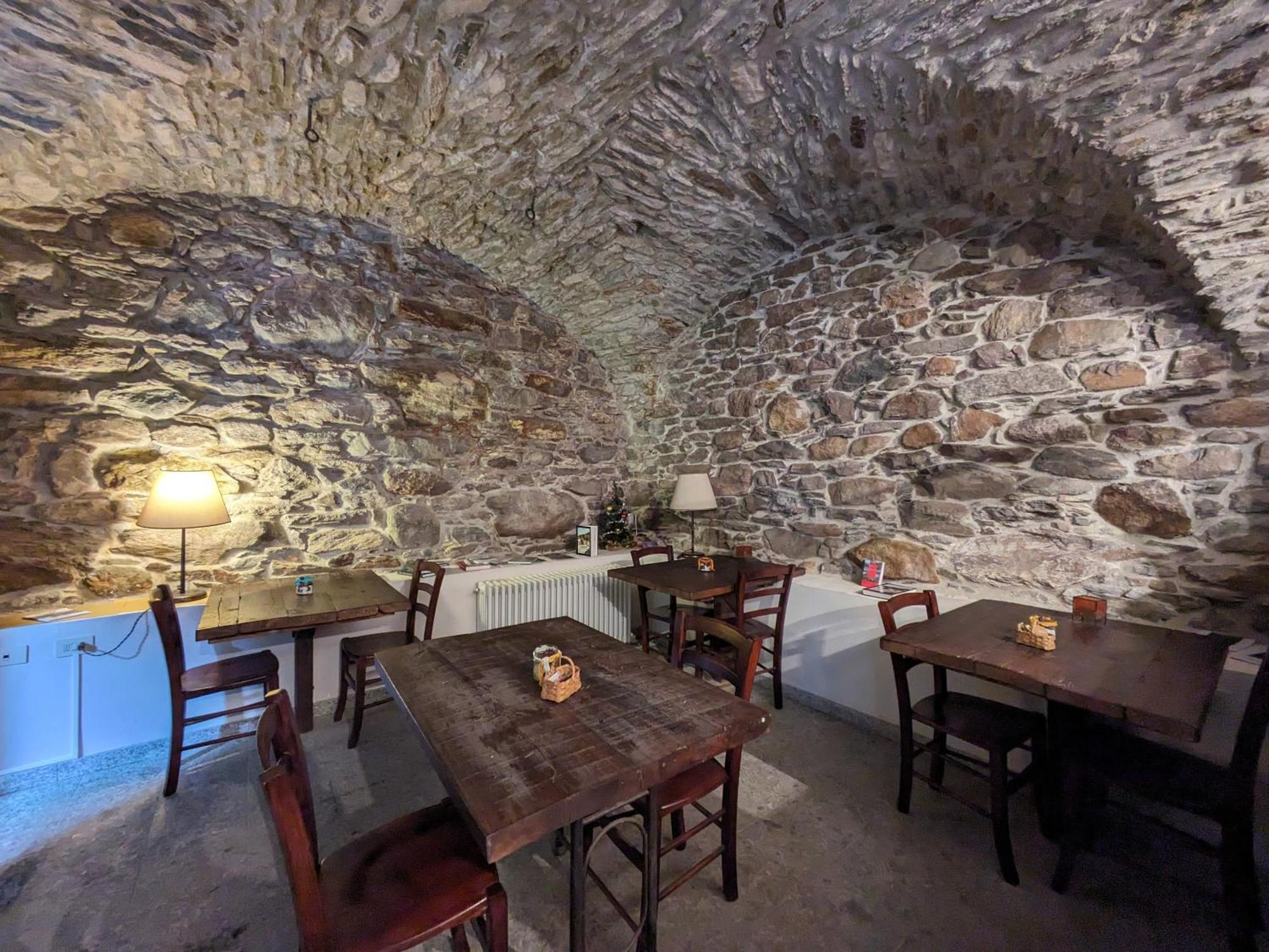 Dimora Storica Casa Vanni Villadossola Bagian luar foto